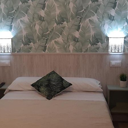 Hostal Verdemar Gijón Kültér fotó
