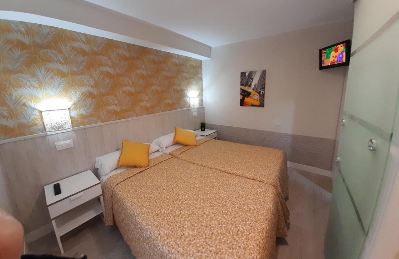Hostal Verdemar Gijón Kültér fotó