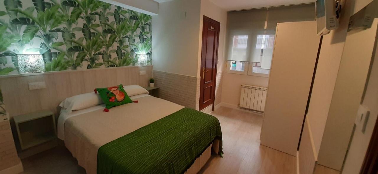 Hostal Verdemar Gijón Kültér fotó