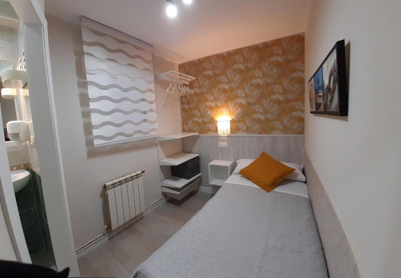 Hostal Verdemar Gijón Kültér fotó