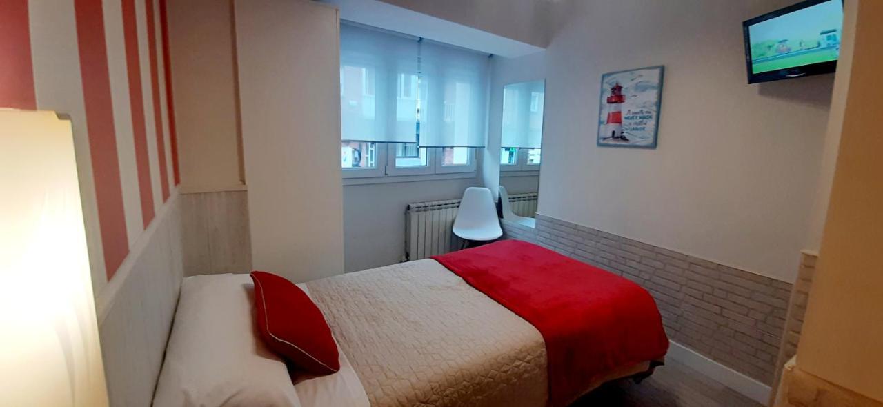 Hostal Verdemar Gijón Kültér fotó