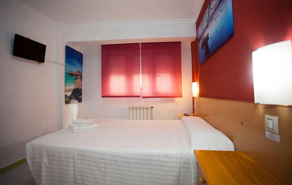 Hostal Verdemar Gijón Kültér fotó